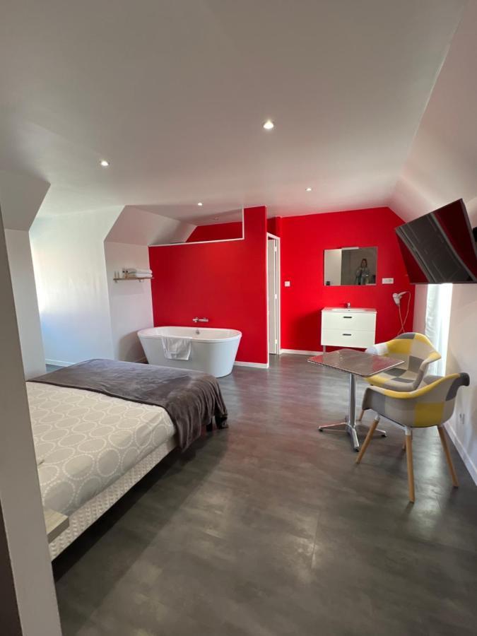 Bed and Breakfast Aux Charmes 2 Isques Екстер'єр фото
