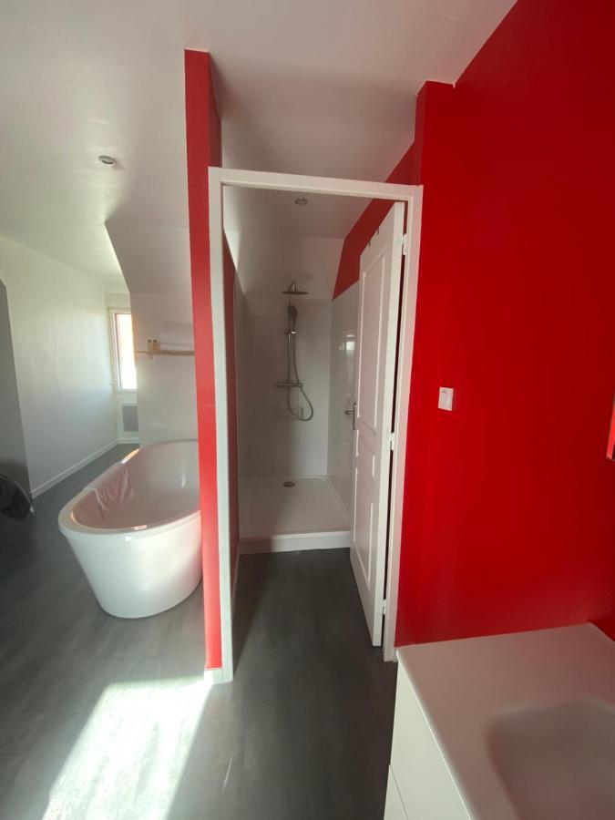 Bed and Breakfast Aux Charmes 2 Isques Екстер'єр фото