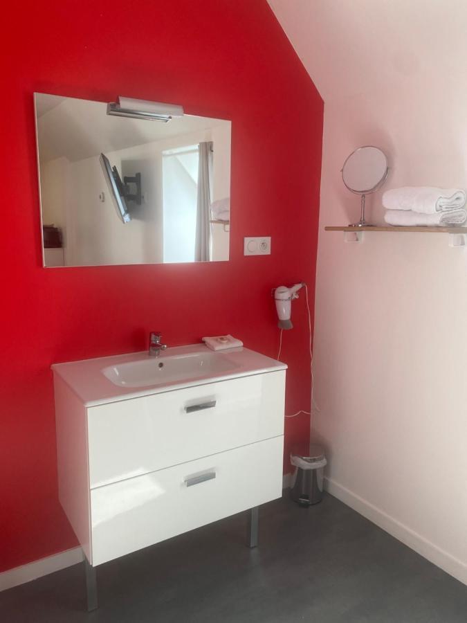 Bed and Breakfast Aux Charmes 2 Isques Екстер'єр фото